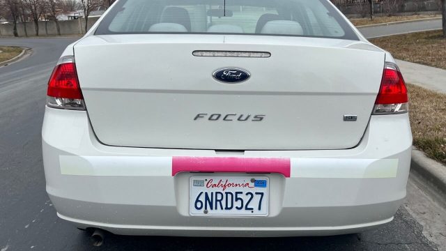 2011-ford-focus-se-4dr-sedan