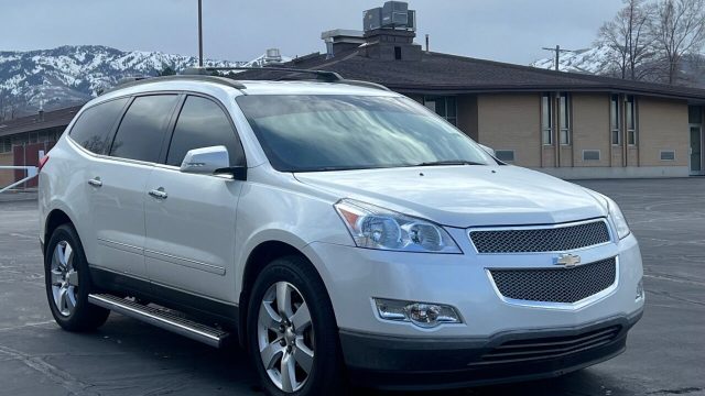 2012-chevrolet-traverse-ltz-4dr-suv