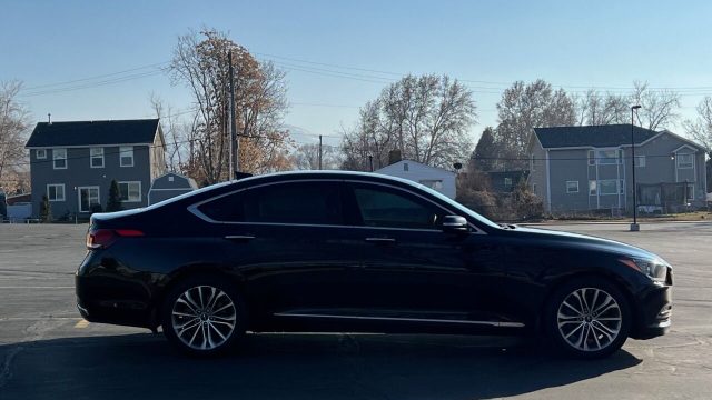 2017-genesis-g80-3-8-4dr-sedan