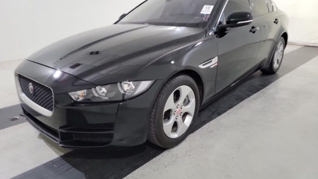 2018-jaguar-xe-25t-4dr-sedan