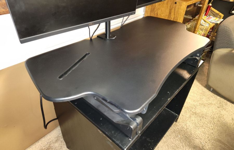 adjustable-standing-desk-40-00-furniture-desks-46988666_large-2.jpg