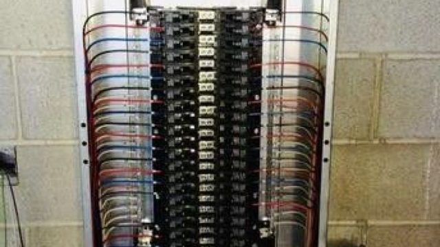 golden-electric-801-652-1879431460_large.jpg