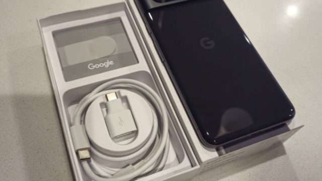 google-pixel-8-450-00-electronics-cell-phones-910850166_large-2.jpg
